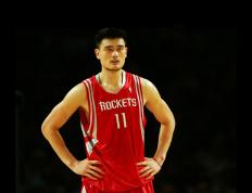 险胜首场状态出色，塞尔维亚队观众沸腾！，塔图姆重返赛场引发球迷热议